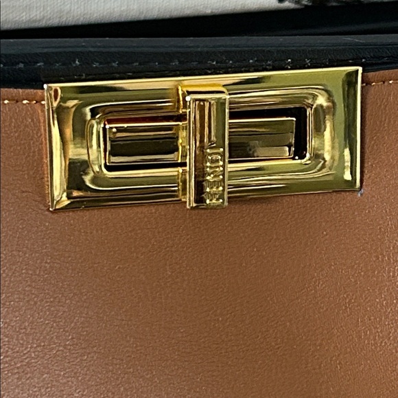 Peekaboo Bag Caramel & Black NEW - Picture 5 of 17